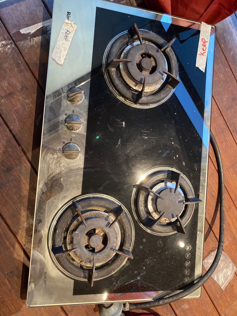 Rinnai 3 burners gas stove (LPG), Furniture & Home Living, Bathroom