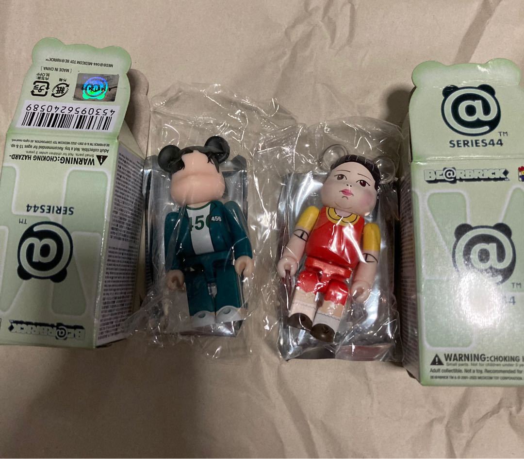 Series 44 Bearbrick horror squid game set of 2 normal + secret