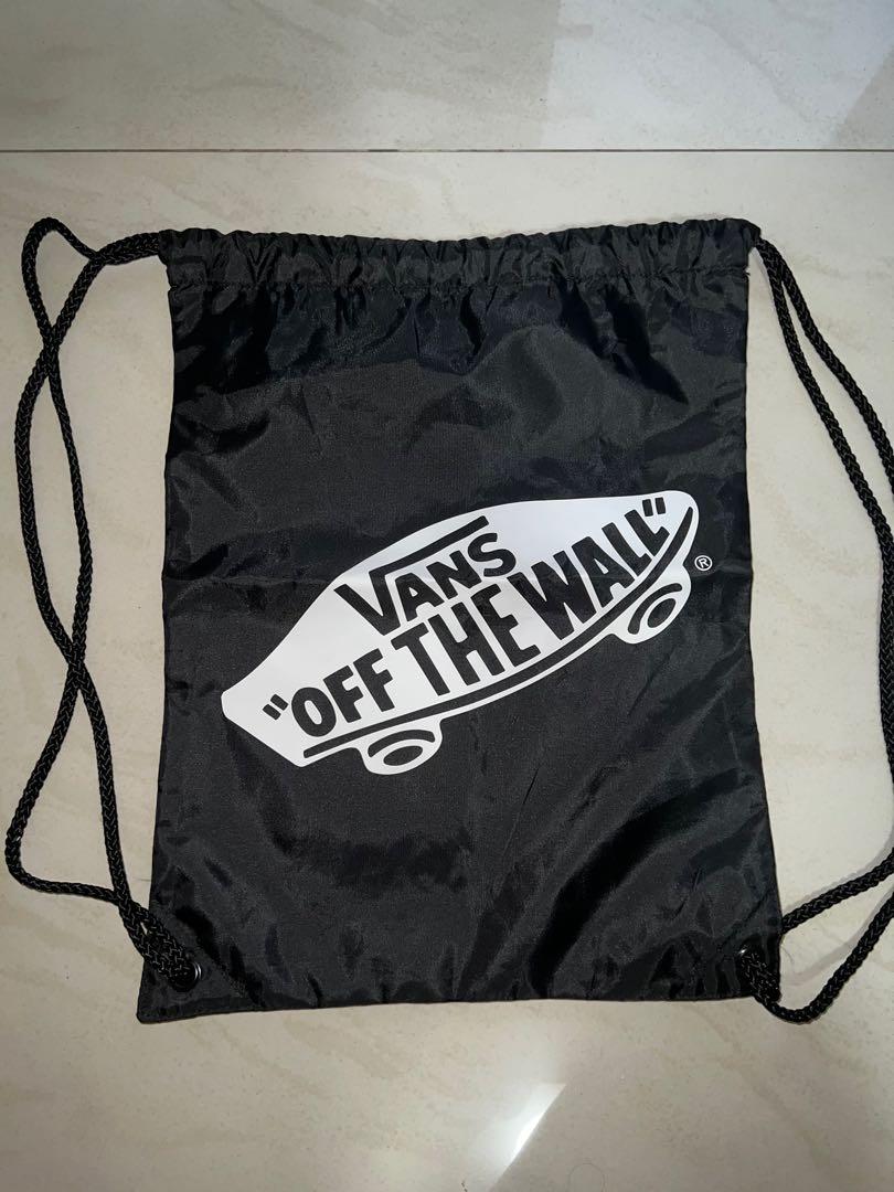 String bag shop vans