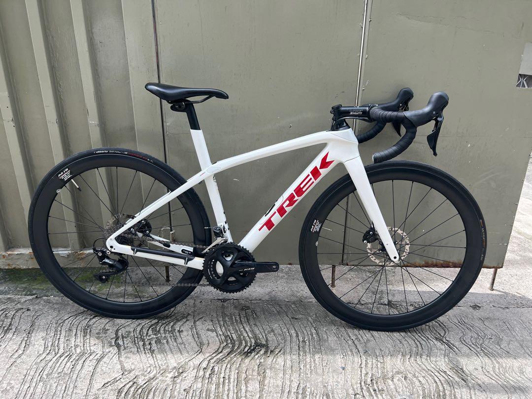 Trek endurance cheap road bike