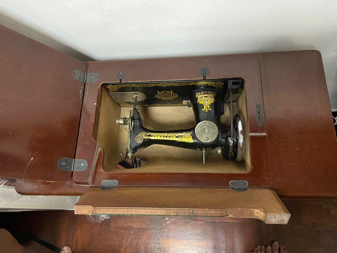 Vintage Butterfly Sewing Machine, Furniture & Home Living, Furniture
