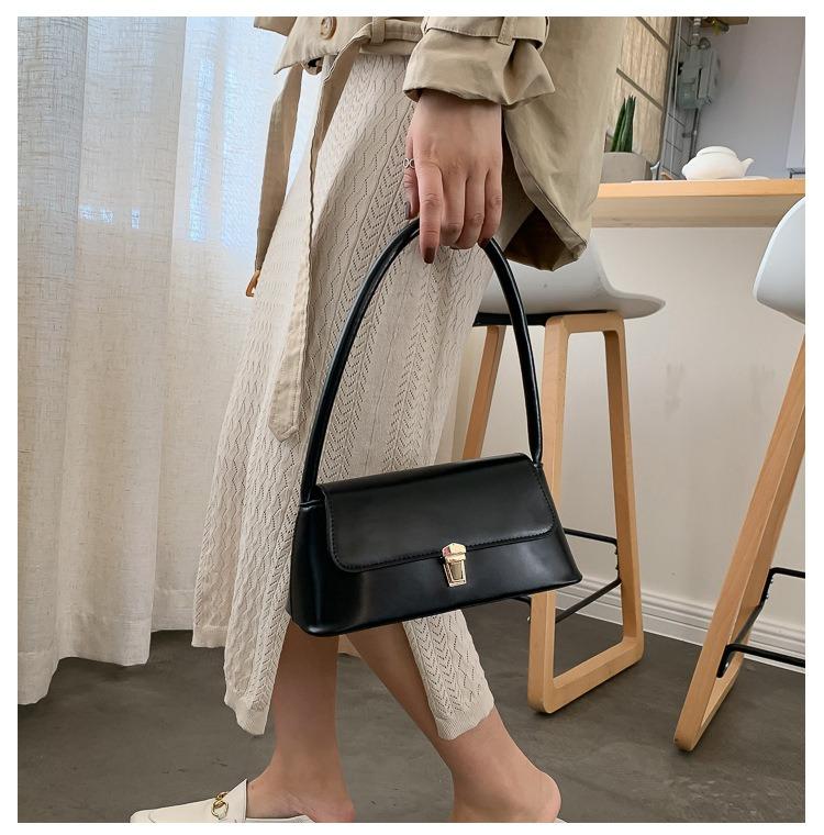 Vintage French Armpit Bag, Women's Fashion, Bags & Wallets, Shoulder Bags on Carousell
