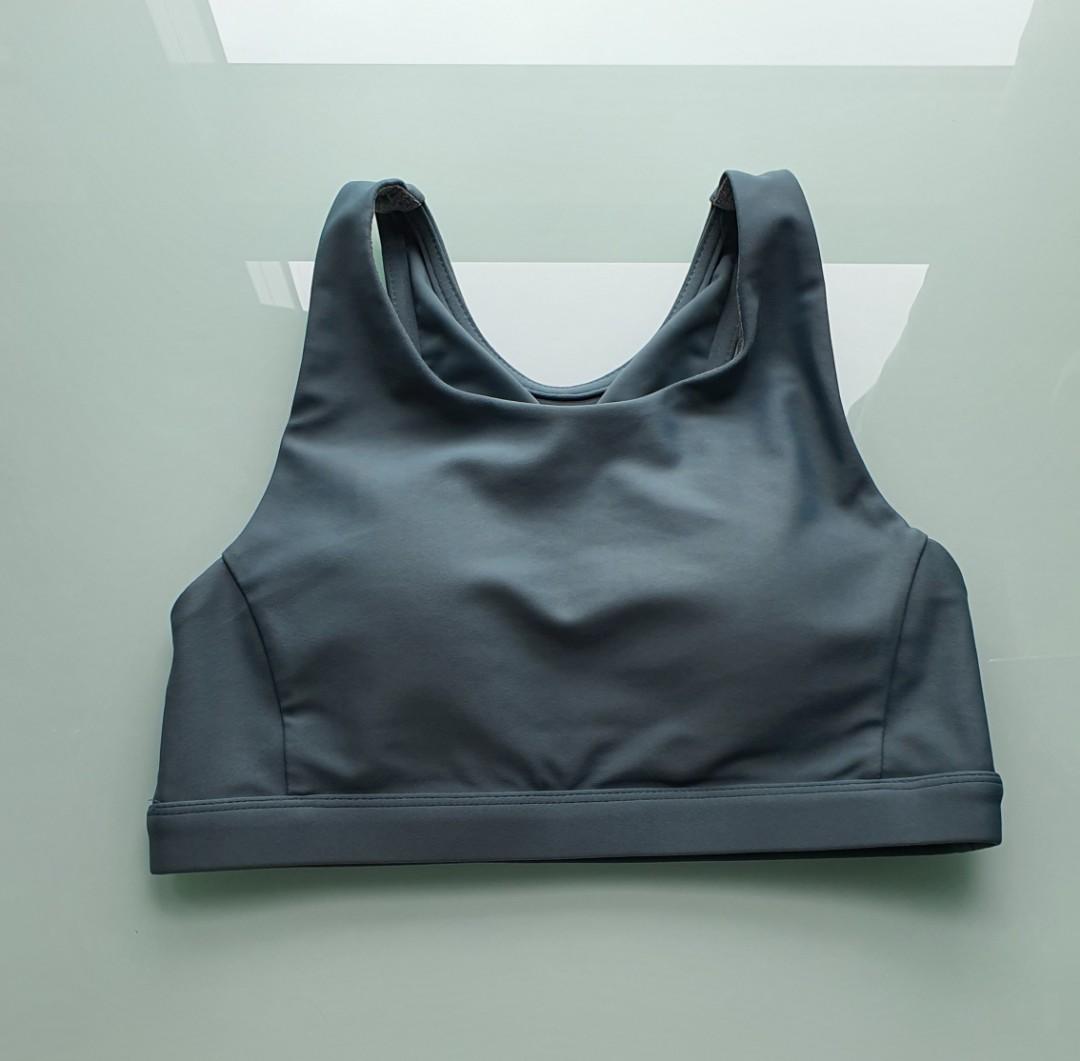 Vivre Bind and Twist Sports Bra, Women's Fashion, Activewear on Carousell