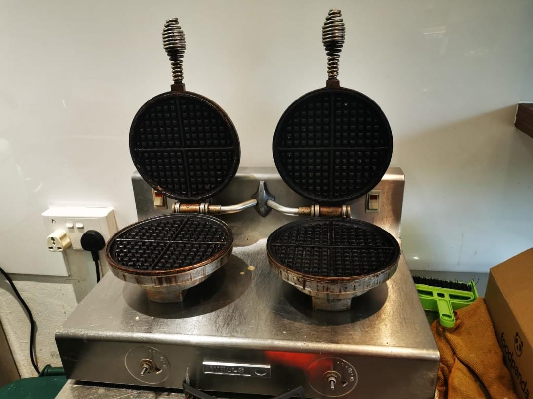 wells waffle machine
