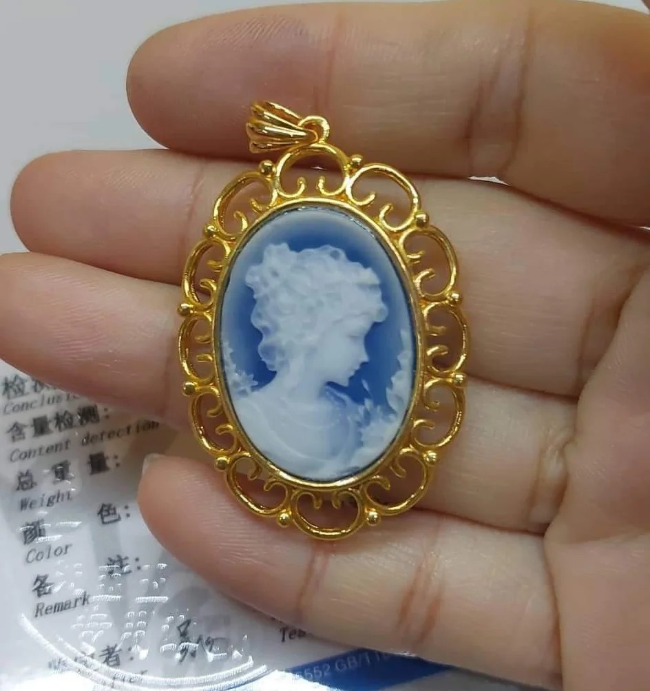 18k Large Cameo Pendants with Certificate size 40mm Real Agate