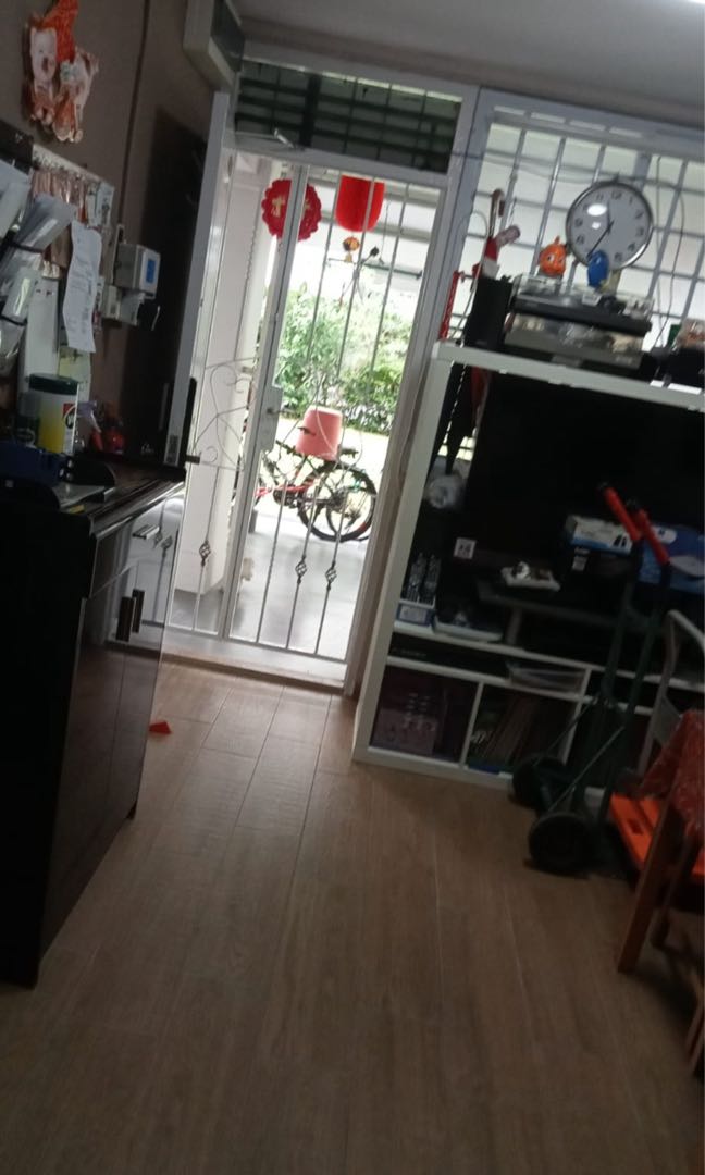 (Category: ) located in . Submitted by budget1139 (Listing ID 1176814328, Image 1). Description: .
