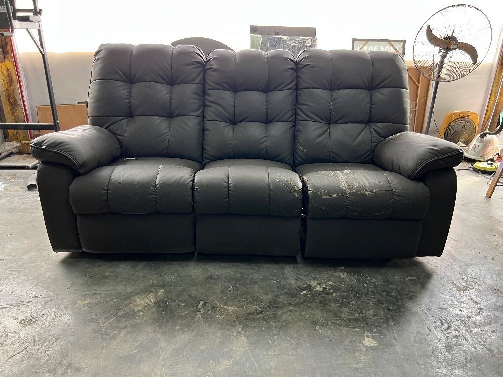 3Seater Recliner Leather Sofa Grey Colour / Sofa Kulit Sandar 3 Tempat