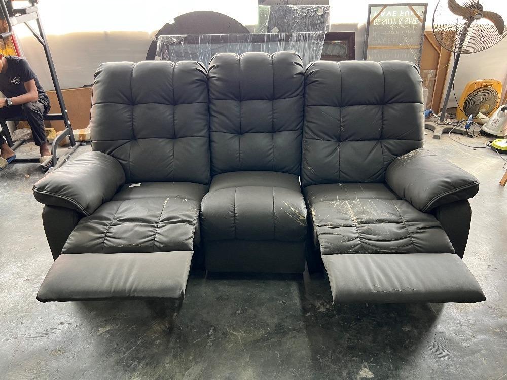 3Seater Recliner Leather Sofa Grey Colour / Sofa Kulit Sandar 3 Tempat