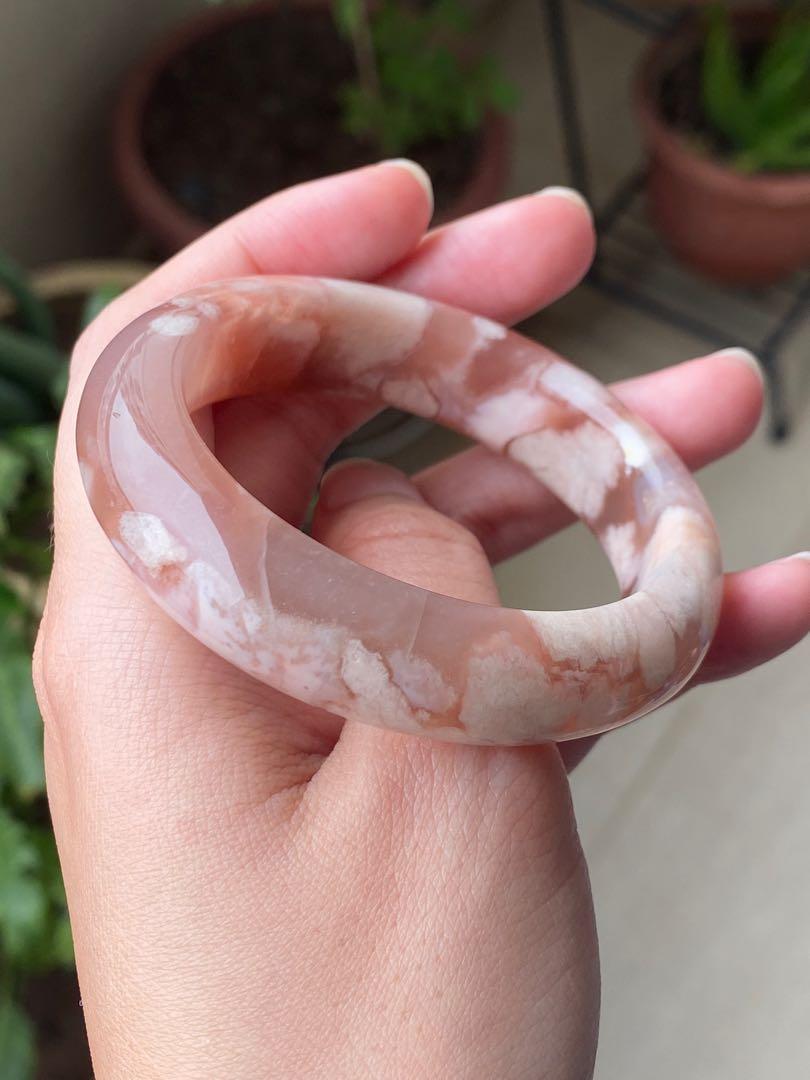 Red shop bean bracelet