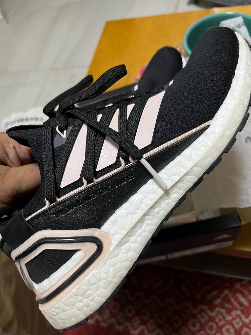 Ultraboost store 20 sb
