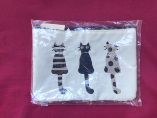（分類：）位於 。 由 KatzBonito 提交（商品編號 1176733405，圖片 1）。簡介： 。