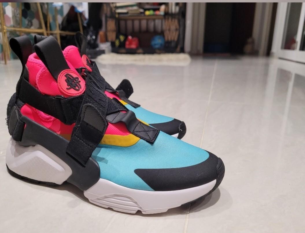 Authentic Women s Nike Huarache Rainbow EU37
