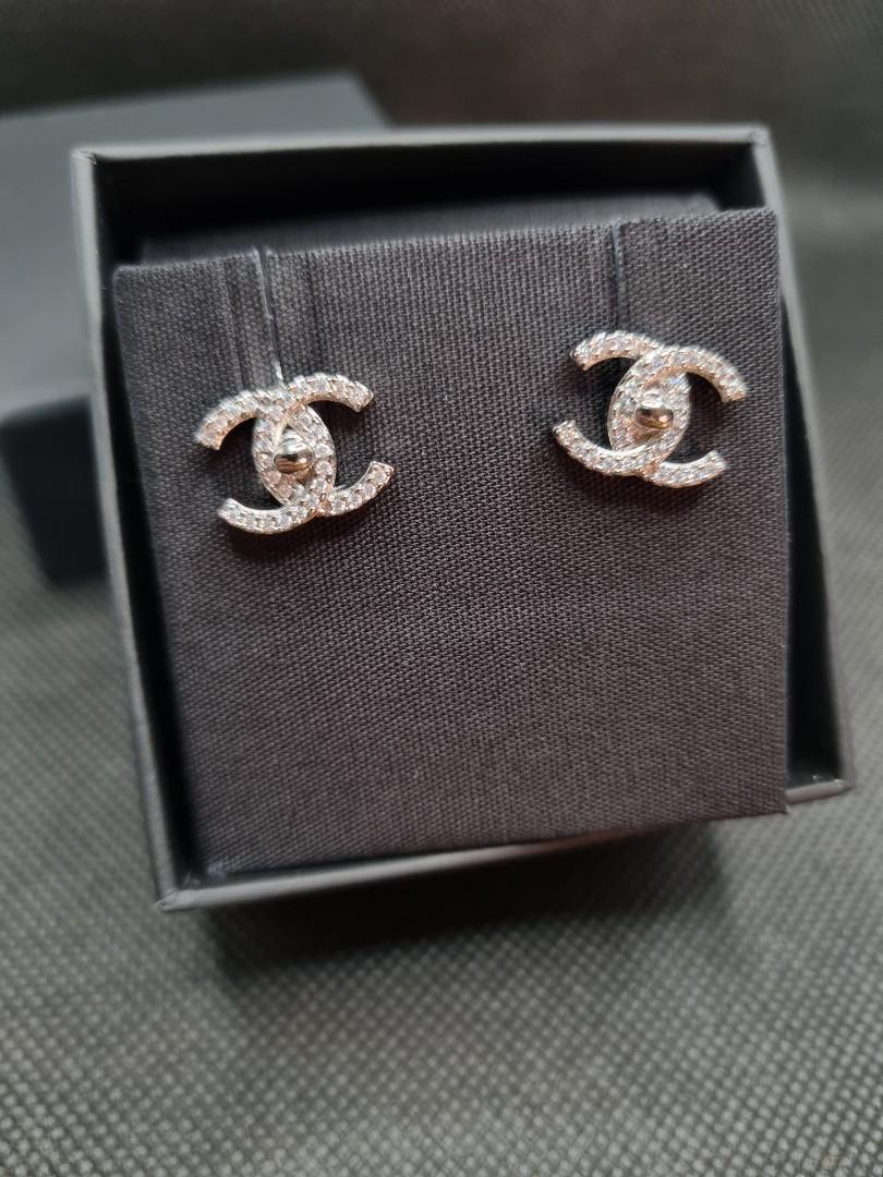 Chanel double cc earrings store