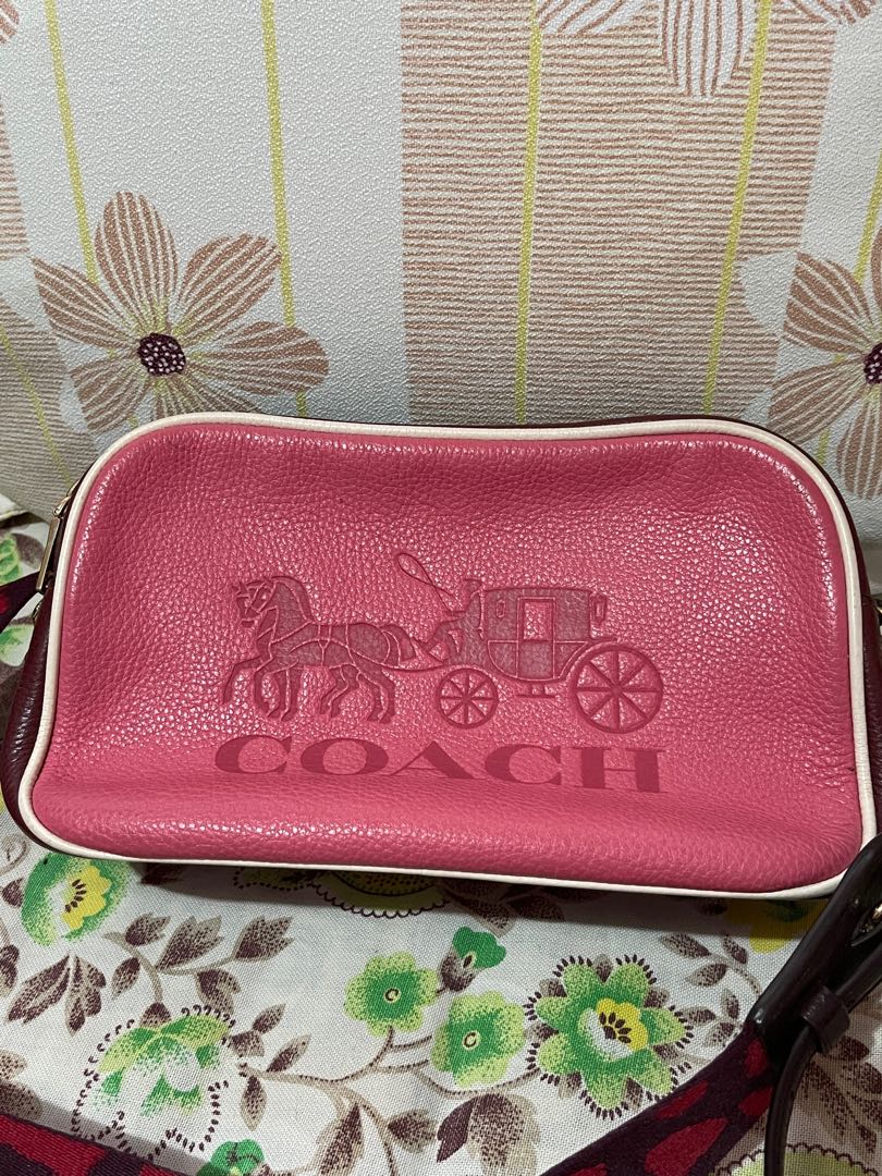 Coach Jes Crossbody in Pink Ruby, Women's Fashion, Bags & Wallets