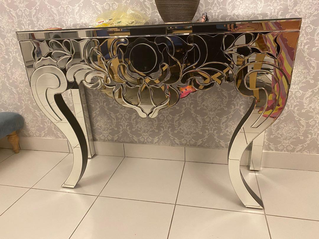 Console Table (Category: Other Home Decor) located in Kuala Lumpur. Submitted by cleaningfairy (Listing ID 1176772306, Image 1). Description: Like new Reason to let go:replace with new furniture Size;panjang 110cm lebar 37cm / blh refer tiles utk reference.