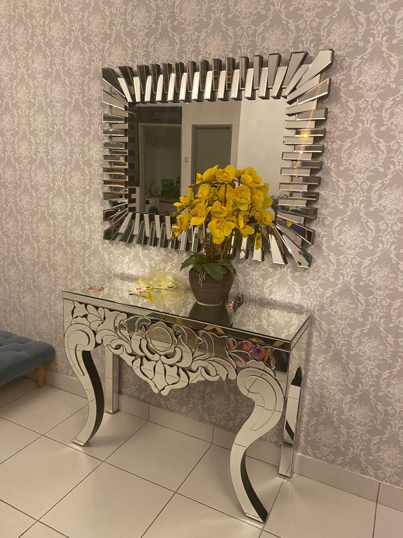Console Table (Category: Other Home Decor) located in Kuala Lumpur. Submitted by cleaningfairy (Listing ID 1176772306, Image 2). Description: Like new Reason to let go:replace with new furniture Size;panjang 110cm lebar 37cm / blh refer tiles utk reference.