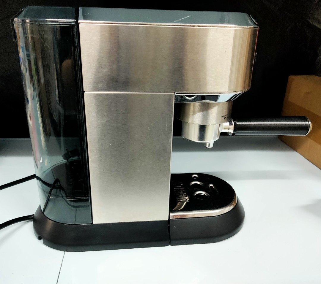 De'longhi Dedica Style Pump Coffee Machine, EC685M Silver, TV & Home