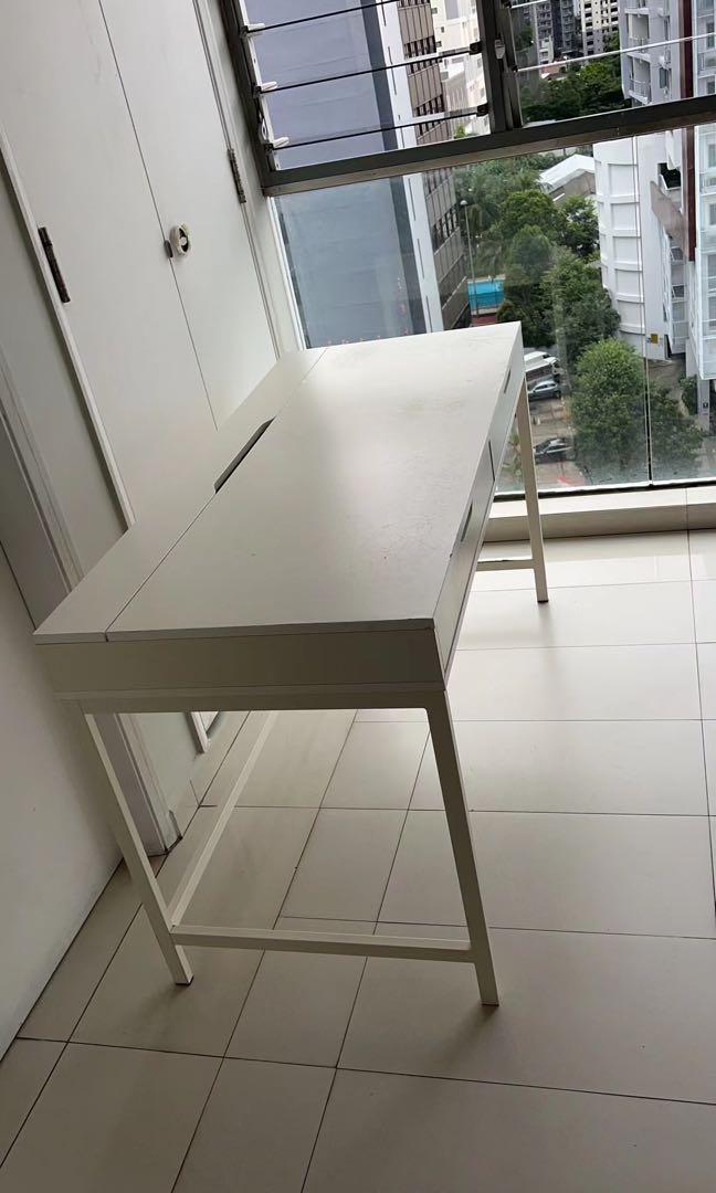 Free table ikea pick up now, Furniture & Home Living, Furniture, Tables