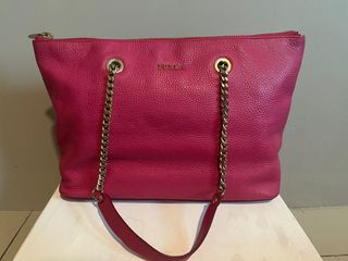 (Category: ) located in . Submitted by shoppink_kl (Listing ID 1176732066, Image 1). Description: .