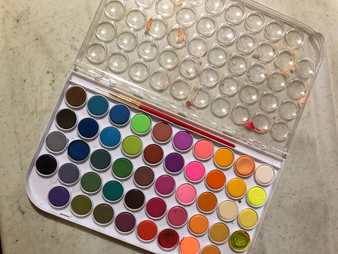 Watercolor Cake 48's, Hobbies & Toys, Stationary & Craft