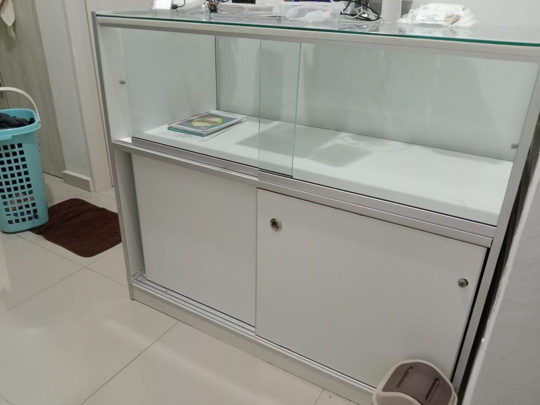 Glass Rack, Furniture & Home Living, Furniture, Shelves,