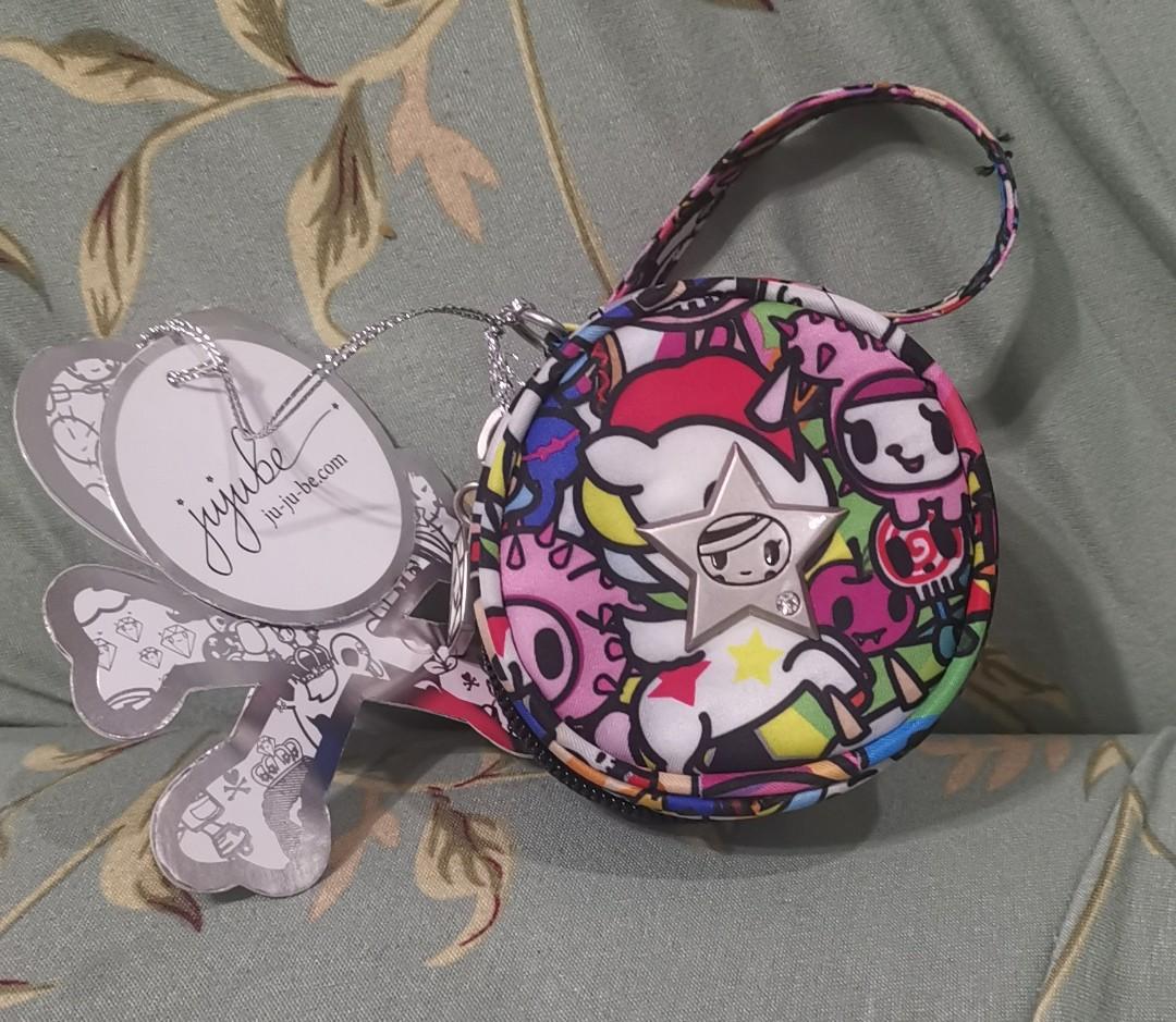 Jujube iconic 2 pacipod (Category: Diaper Bags & Wetbags) located in Malabon City. Submitted by micachuu (Listing ID 1176770537, Image 1). Description: Brand new iconic 2 pacipod Ppp front and back.