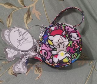 (Category: ) located in . Submitted by micachuu (Listing ID 1176770537, Image 1). Description: .