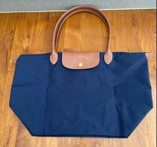 Longchamp large size