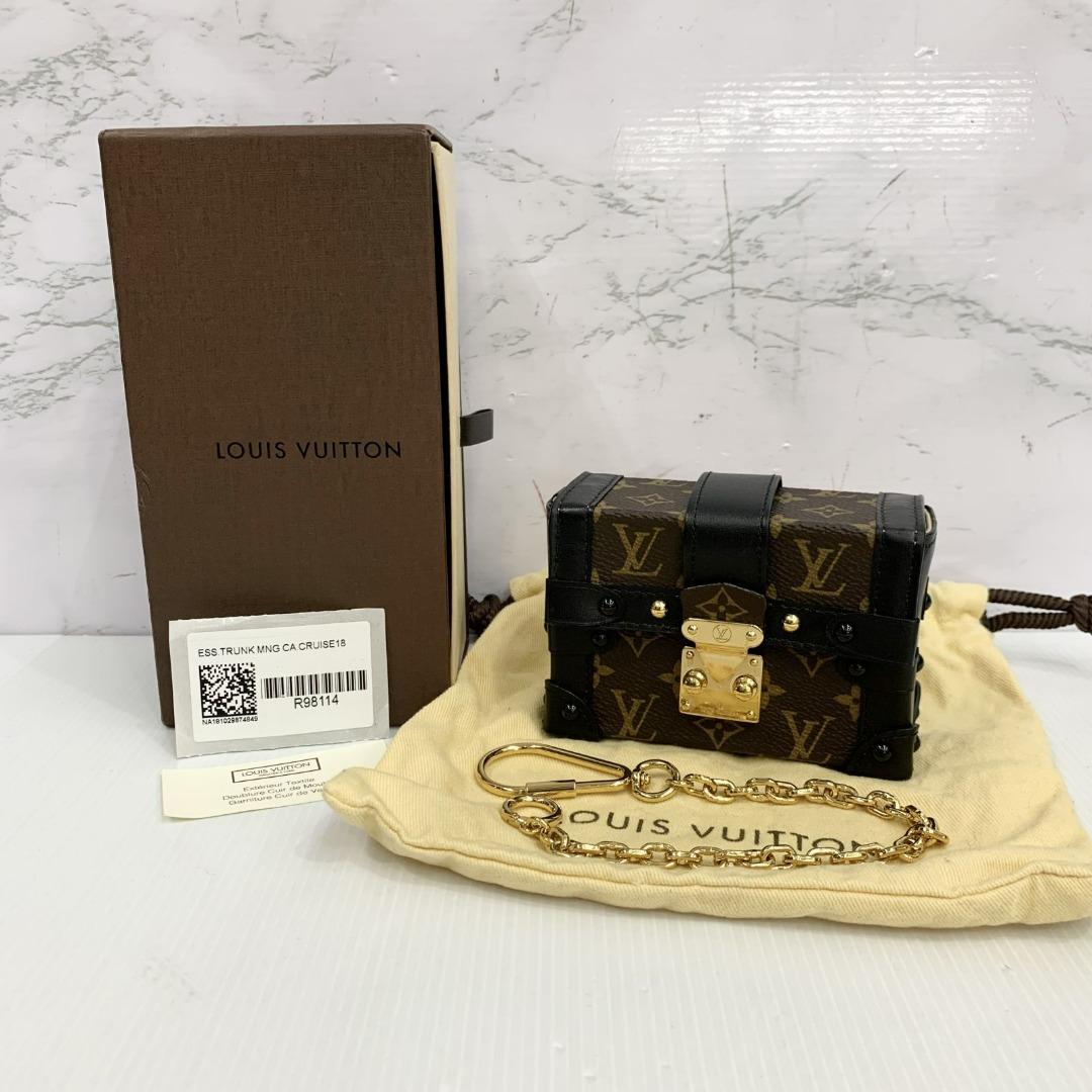 LOUIS VUITTON Louis Vuitton Essential Trunk Key Holder M62553