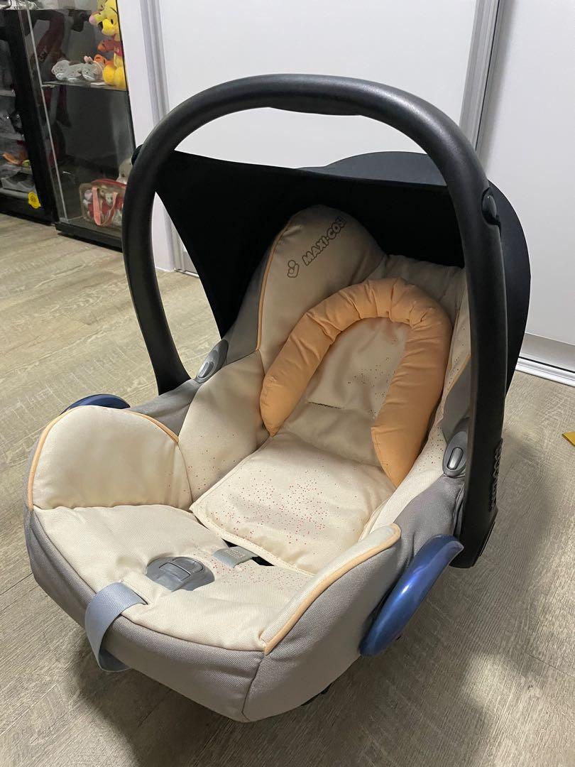 Maxi cosi best sale cabriofix beige