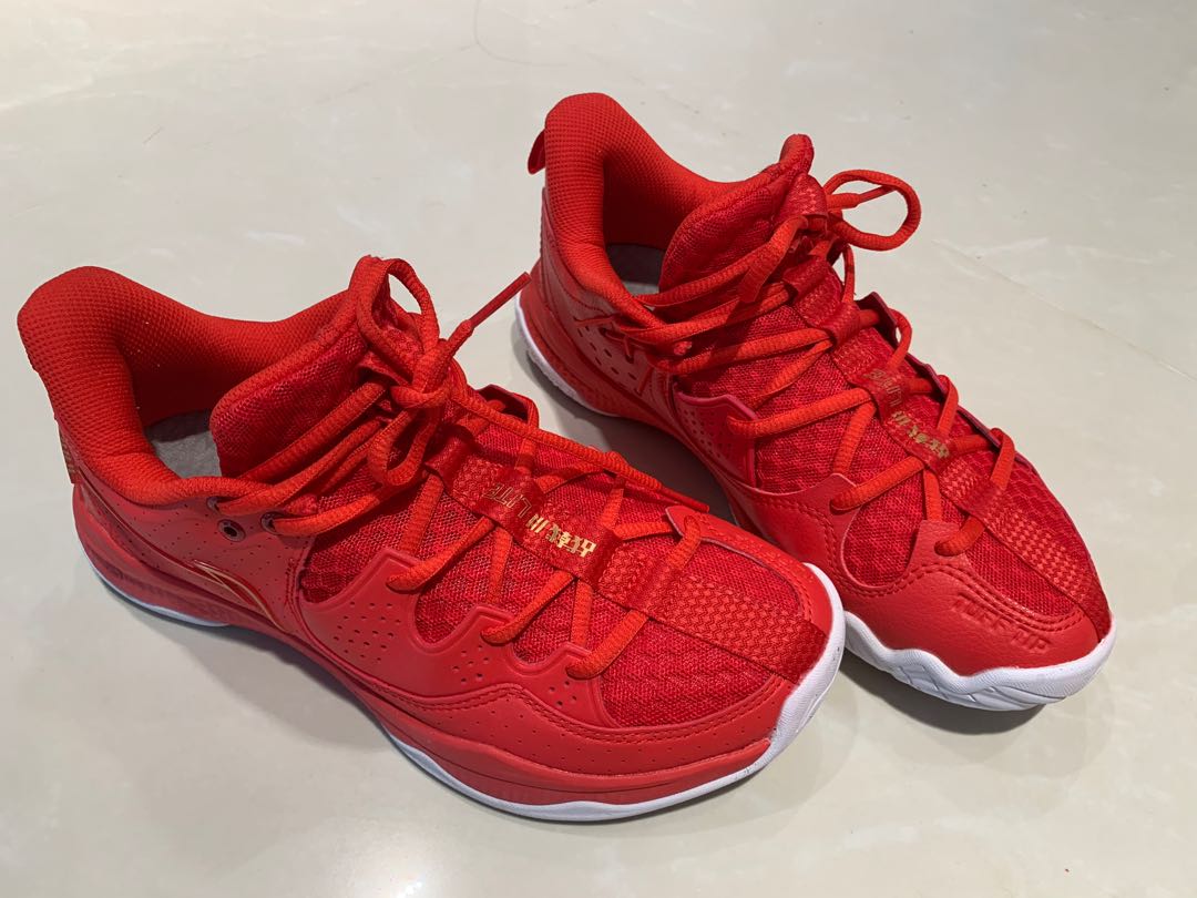nike badminton shoes women