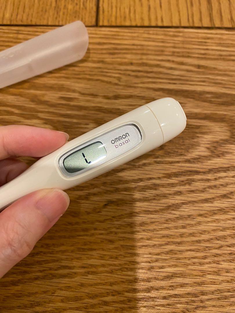 Omron Digital Thermometer, Health & Nutrition, Thermometers on Carousell