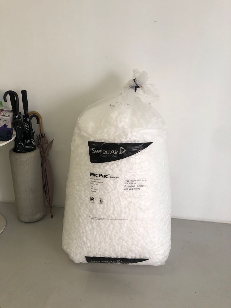 Packing Peanuts, Hobbies & Toys, Stationery & Craft, Craft Supplies