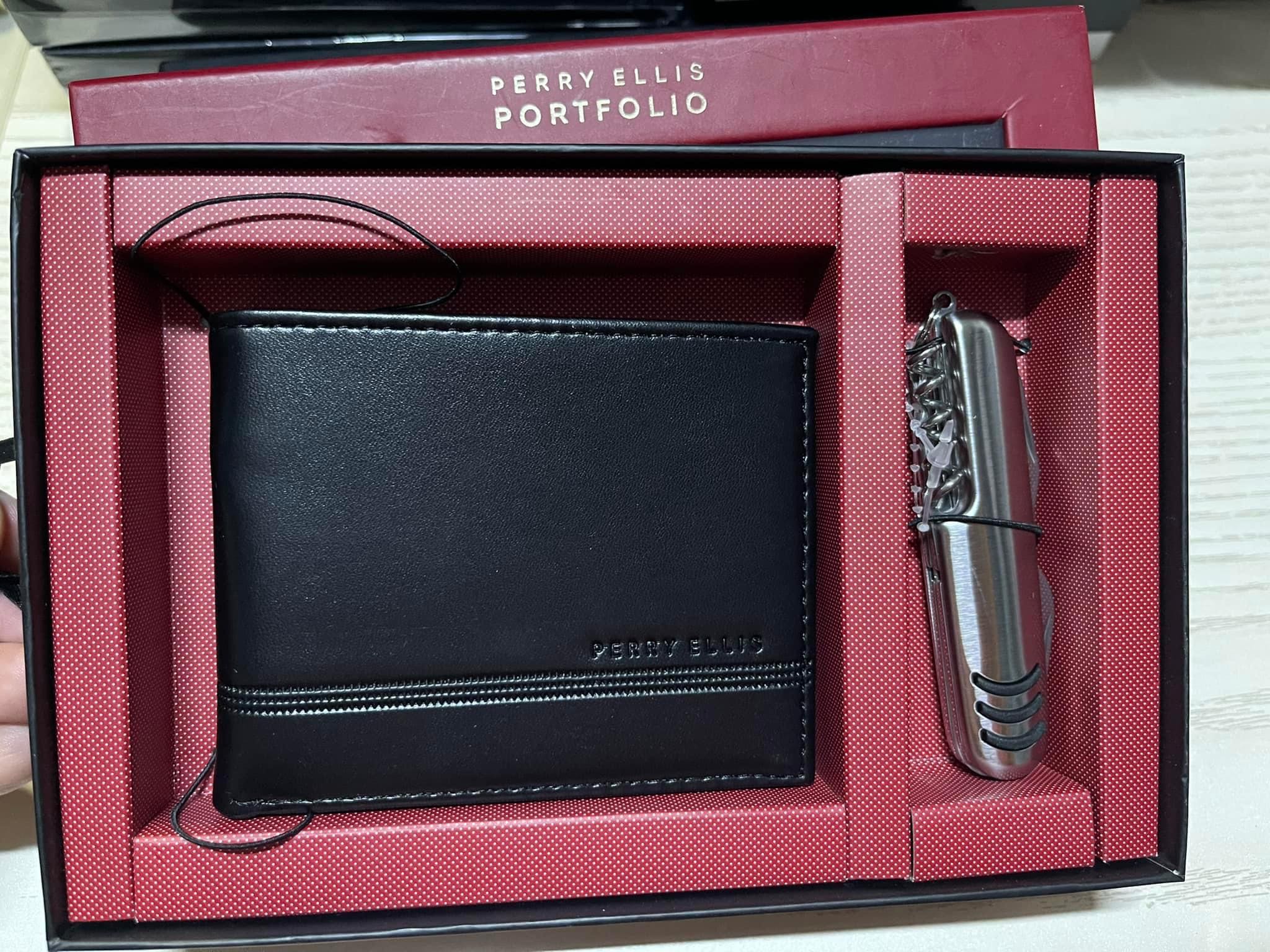 Perry Ellis Wallet Box Set, Men's Fashion, Watches & Accessories ...