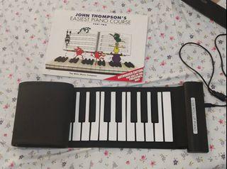 Roll Up Piano with Piano Course Book