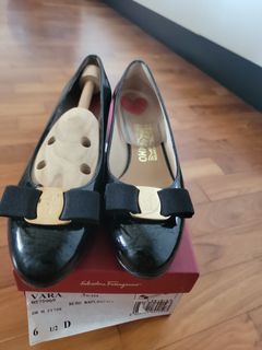 (Category: ) located in . Submitted by carolinekim (Listing ID 1176726752, Image 1). Description: .