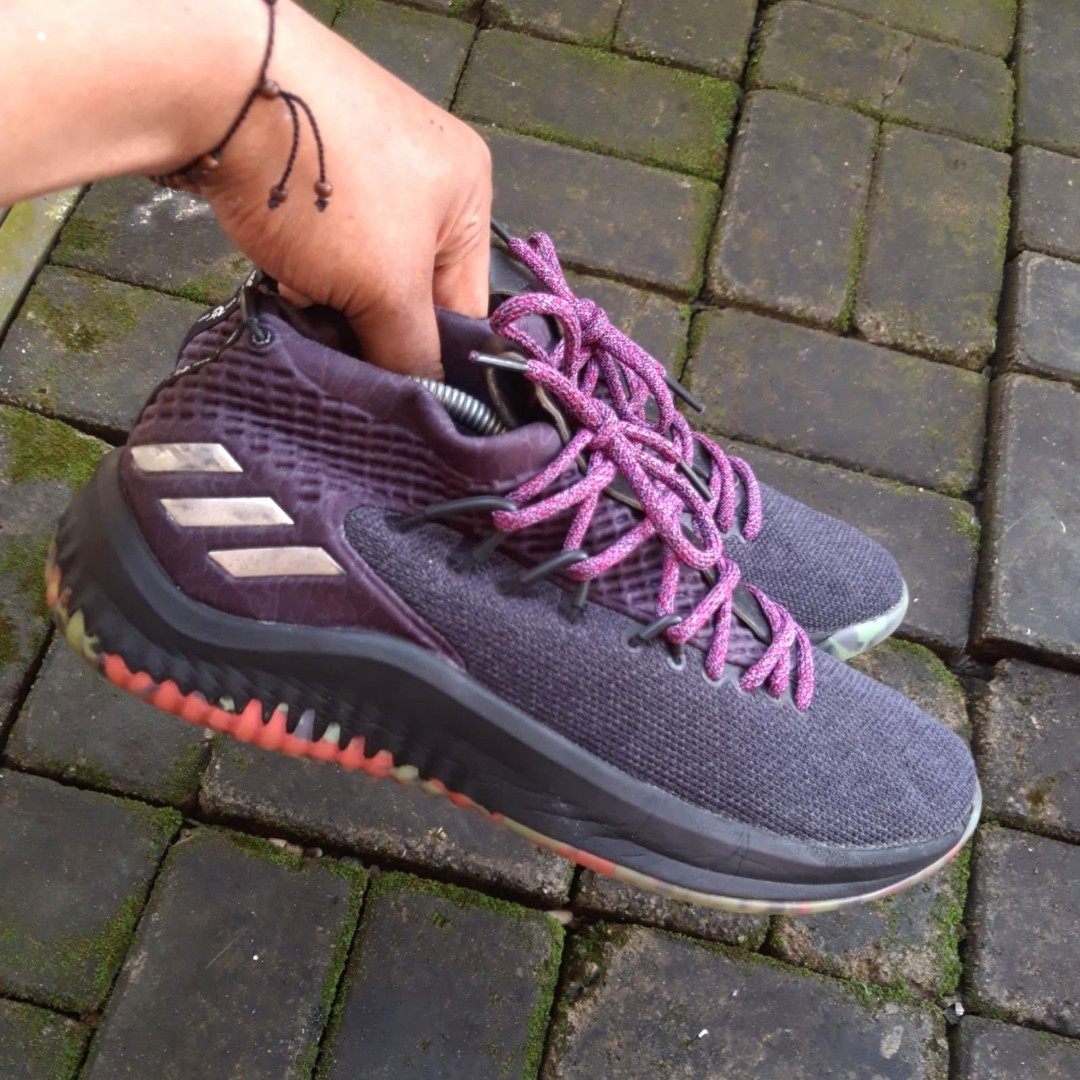 Sepatu adidas dame 4 clearance