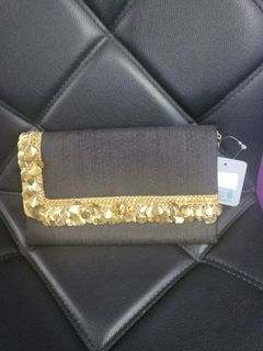 (Category: ) located in . Submitted by doragal (Listing ID 1176715243, Image 1). Description: .