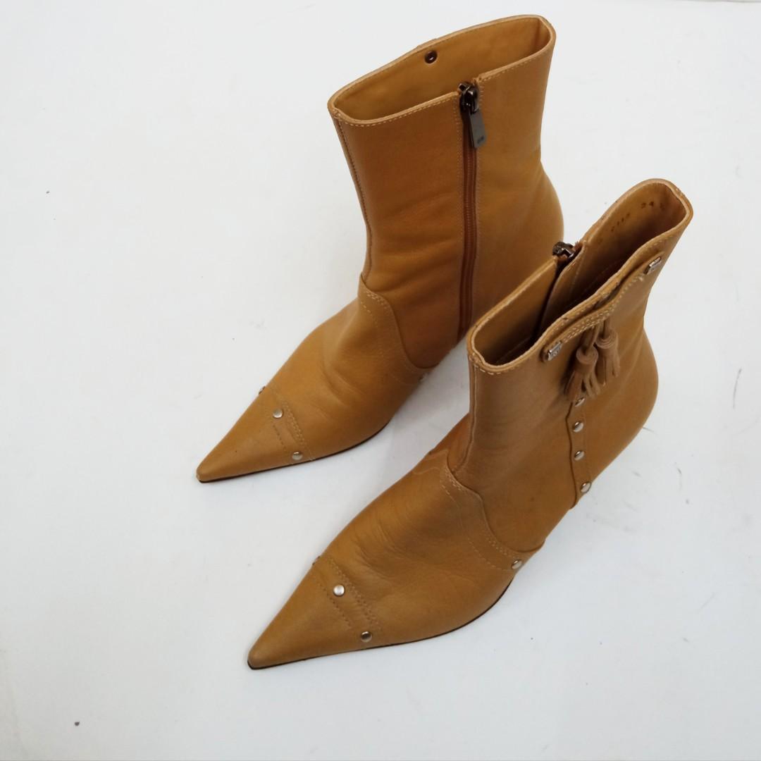 Sonya pointy toe bootie cheap
