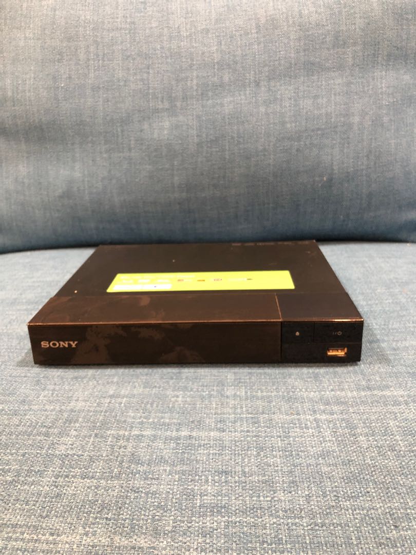 SONY BLU RAY DVD PLAYER BDP S1500, TV & Home Appliances, TV