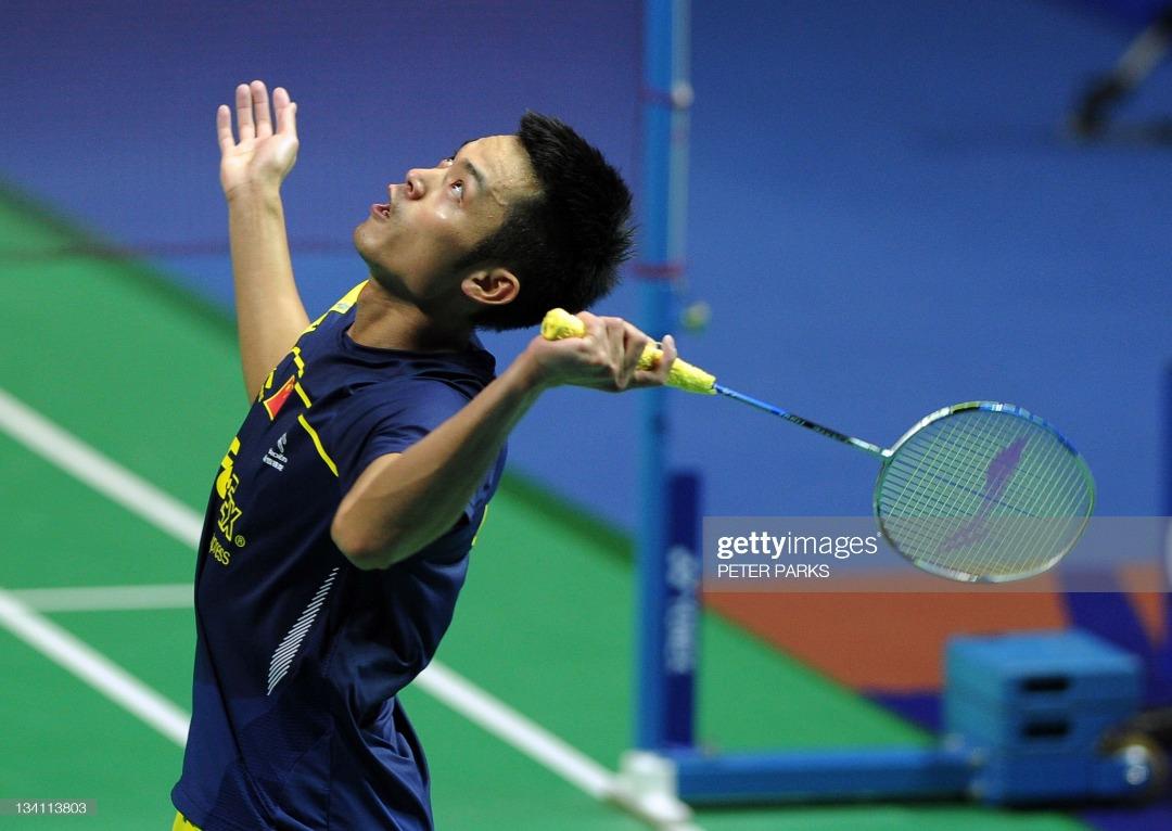 Special!!! Cp (China Player) Version Li-Ning Aype018 Flame N50 Ii Li Xuerui Lin  Dan China 2011-2016 Seasons Blue & Grey Racket 3U S2, Sports Equipment,  Other Sports Equipment And Supplies On Carousell