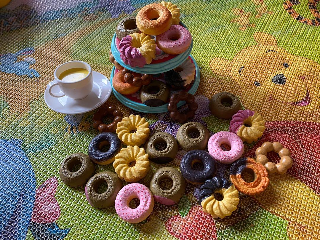 Stacking donuts game., Hobbies & Toys, Toys & Games on Carousell