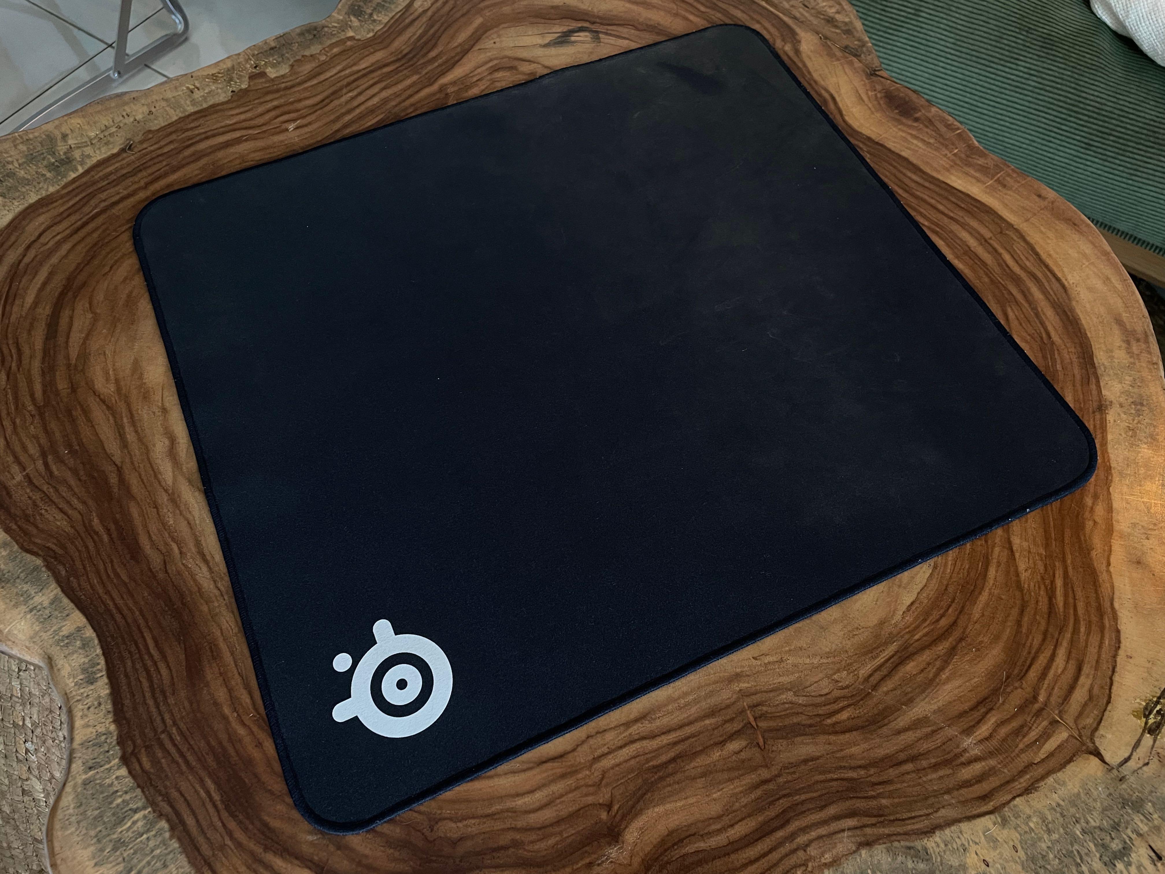 SteelSeries Qck Edge Large Mouse Pad