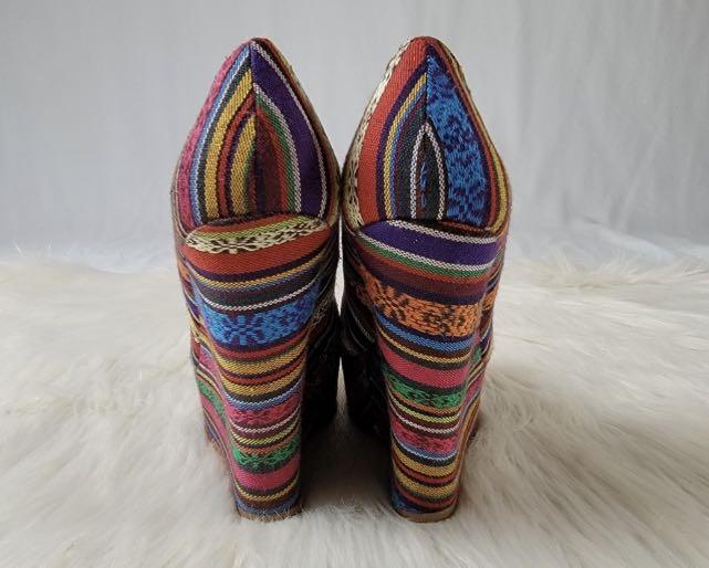 Steve Madden Platform Multicolor Rainbow Tribal Wedges (Good Condition) (Category: Wedges) located in Quezon City. Submitted by rosave (Listing ID 1176671005, Image 3). Description: STEVE MADDEN “Pammyy” Platform Wedge Pump Heels multicolored rainbow festival tribal print -5.25”heel -1.25” platform -9.5’’ insole Womens size 7 M See photo for condition The pair in photos are the exact pair you will receive Used rarely in the past for a few photosh