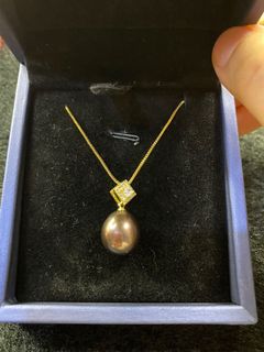 (Category: ) located in . Submitted by QforPearls (Listing ID 1176656136, Image 1). Description: .