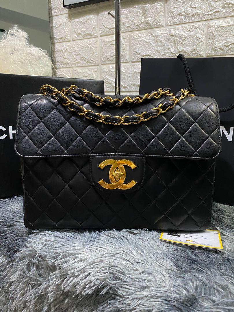 Vintage Large CC Chanel Classic Jumbo Flap, Luxury, Bags & Wallets on  Carousell