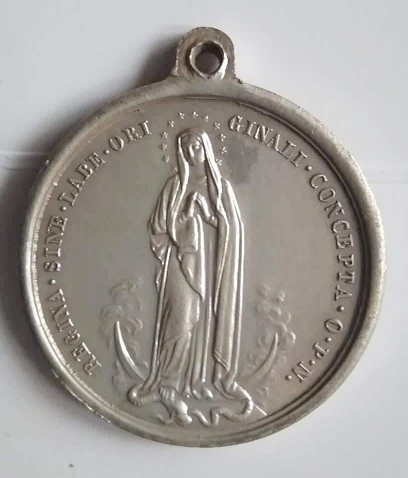 Vintage Miraculous Medal: ND mid 50's, Our Lady of Grace, reverse a ...
