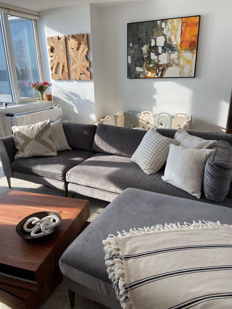 ottoman with pillows