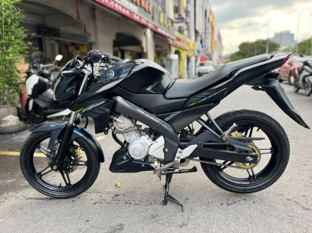 YAMAHA FZ150I V3 2015 Motorbikes on Carousell