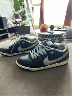 2012 Nike Dunk Low Pro SB Lance Mountain SPOT Skate Park of Tampa Black